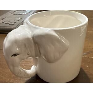 Vintage WBI Ceramic Elephant Coffee Mug Tea Cup Collectable